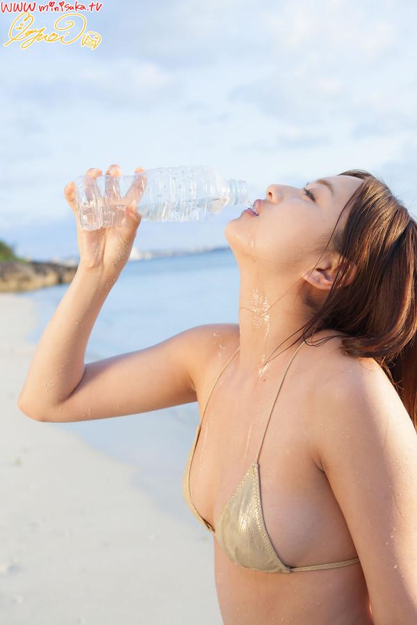 青草娛樂極品免費視頻-日本xxxwww-Ultra HD在线观看