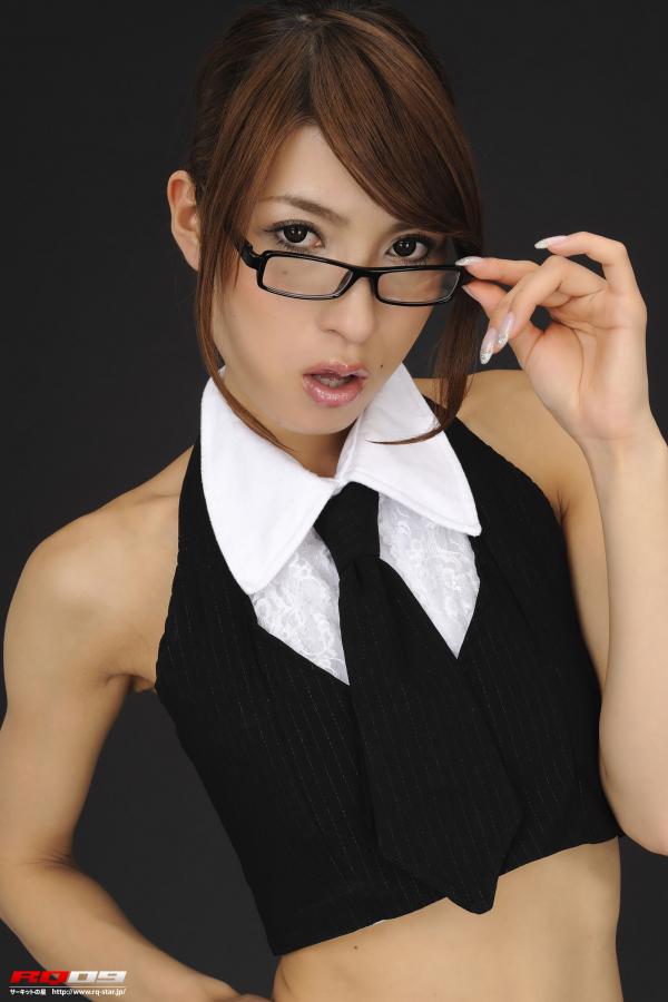 乱中年女人伦AV二区-SD高清字幕版在线播放