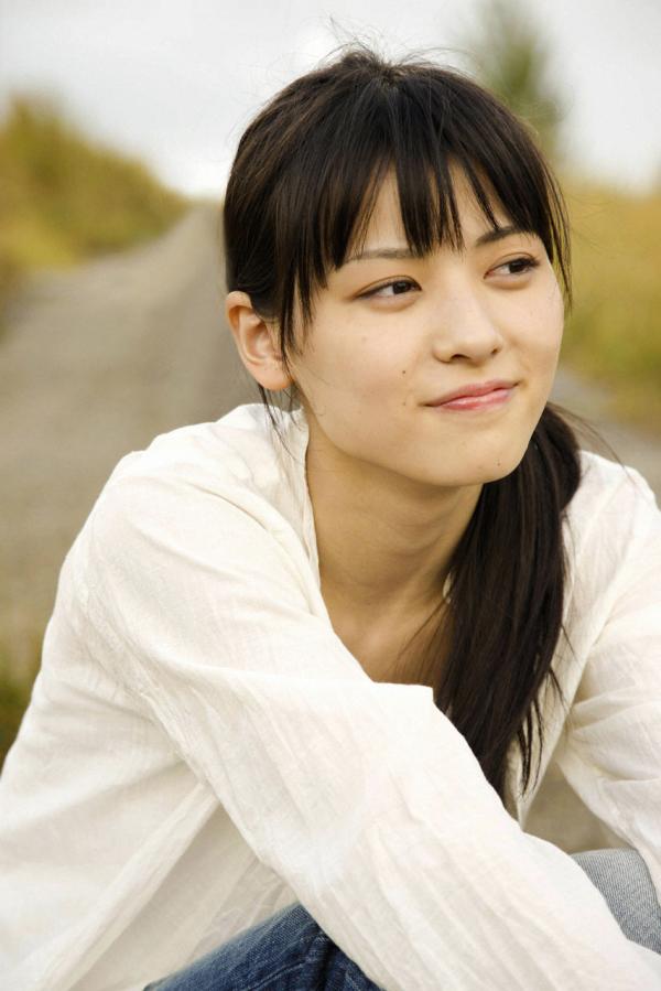 是一个支持全格式超高清真4k解码-2160P普通话在线完整版