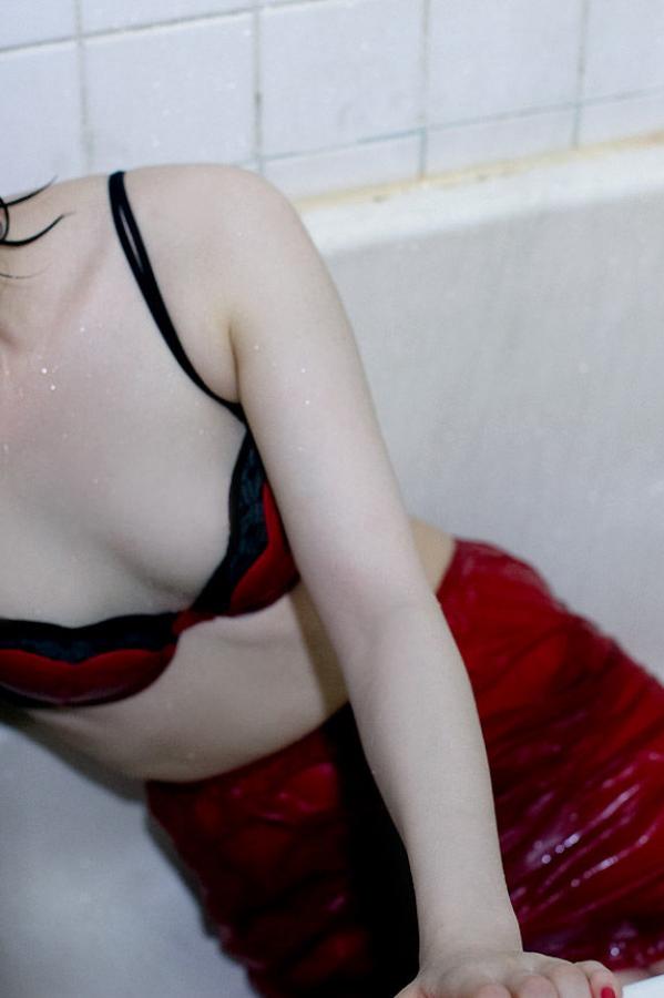 亚洲乱理伦片在线观看中字-HD成人在线观看免费