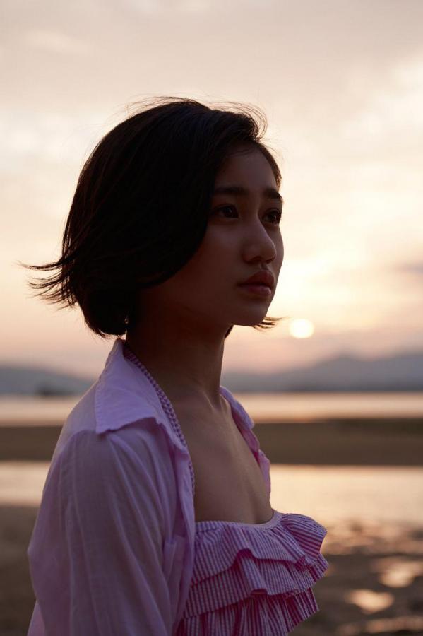 闺蜜在床被男人狂躁高潮-1440P视频全集