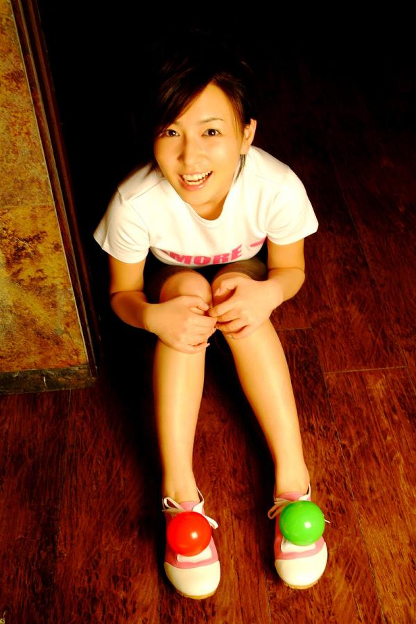 亚洲综合图区经典日韩制服-全高清电影完整版