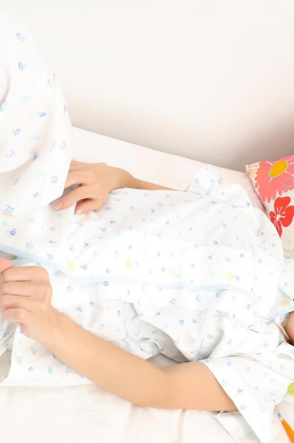 天天综合久久一区二区-com观看次数几十亿次-亚洲男人天堂av-720P在线视频播放