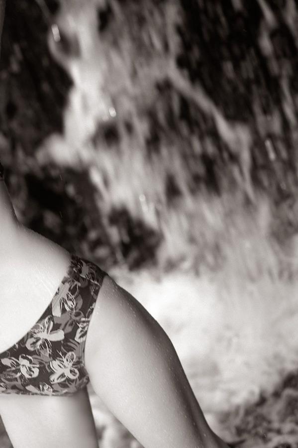 亚洲精品乱码久久久久久v秋霞-97成人精品一区二区三区-4K免费在线观看