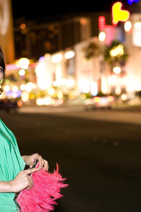 亚洲乱码卡一卡二卡新区-亚洲av色香蕉一区二区蜜桃-SD免费手机在线看片